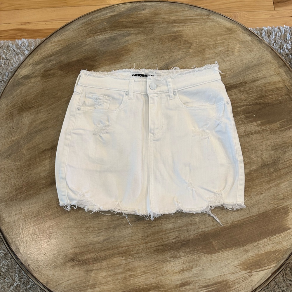 Express White distressed skirt